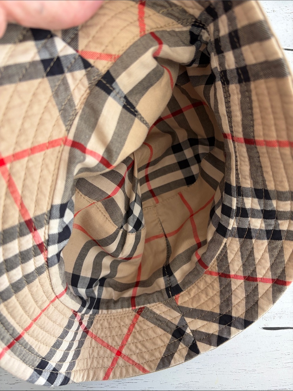 Burberry London Reversible Bucket Hat - Picture 5 of 6